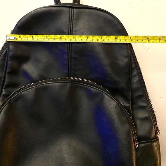 Faux leather backpack - Picture 4 of 10